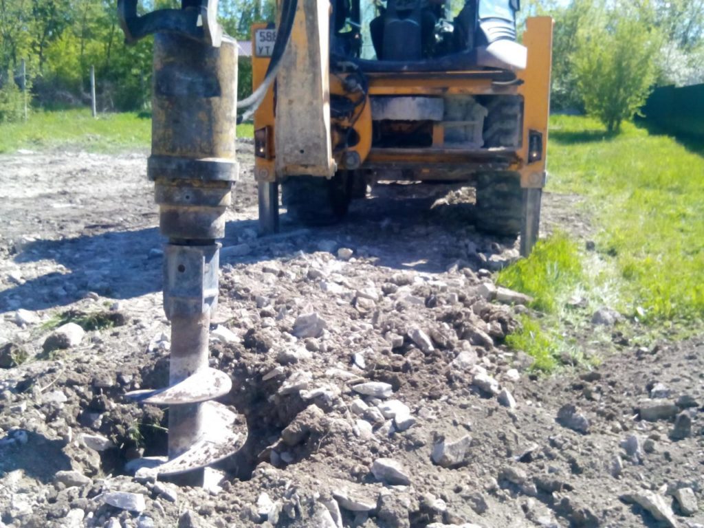 бурение под сваи